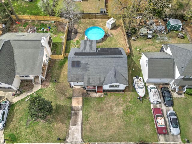 121 Apache Drive, Summerville, SC 29483