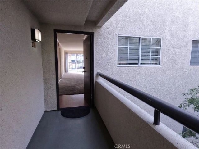 5510 Owensmouth Avenue 213, Woodland Hills, CA 91367