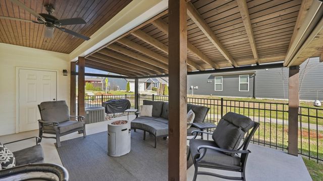 8105 Honeycomb Lane, Chattanooga, TN 37421