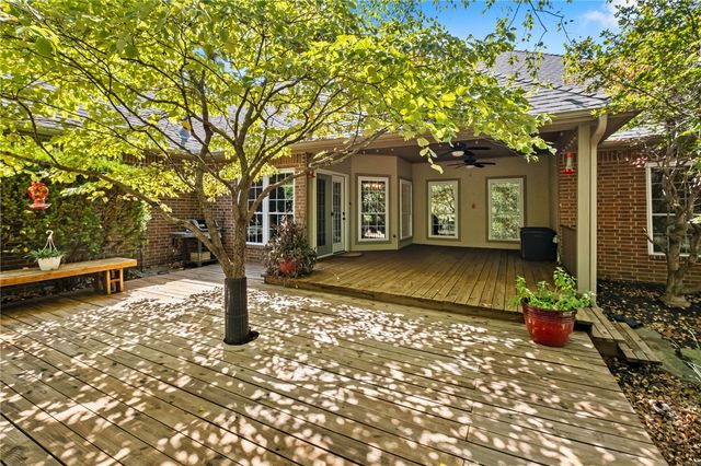 9421 Mountain Lake Drive, Rogers, AR 72756