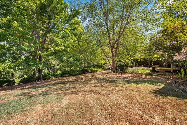 9421 Mountain Lake Drive, Rogers, AR 72756
