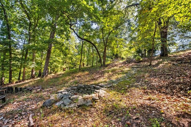 9421 Mountain Lake Drive, Rogers, AR 72756