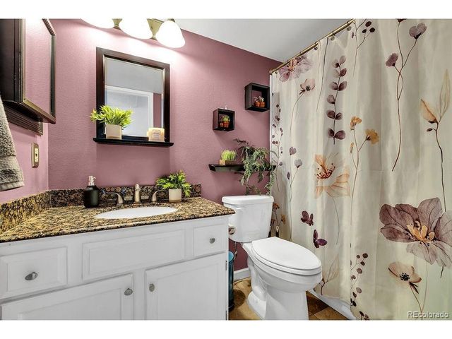 211 Wright St 307, Lakewood, CO 80228