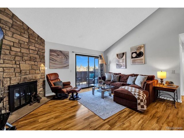 211 Wright St 307, Lakewood, CO 80228