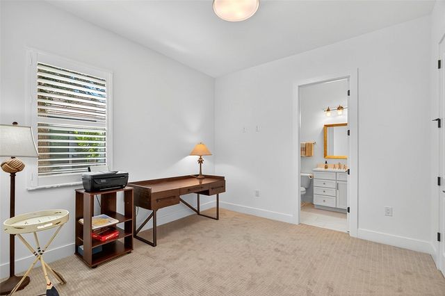 425 Holly Road, Vero Beach, FL 32963