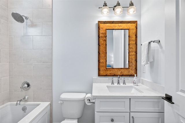 425 Holly Road, Vero Beach, FL 32963