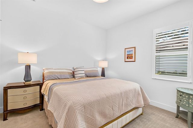 425 Holly Road, Vero Beach, FL 32963