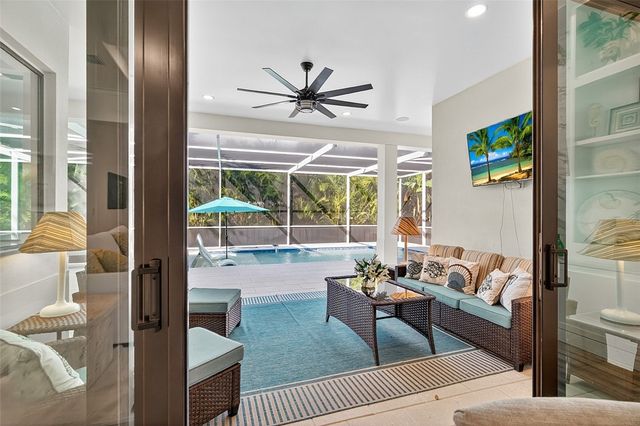 425 Holly Road, Vero Beach, FL 32963