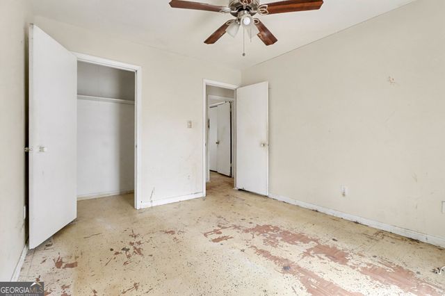 8865 Raven Drive, Jonesboro, GA 30238