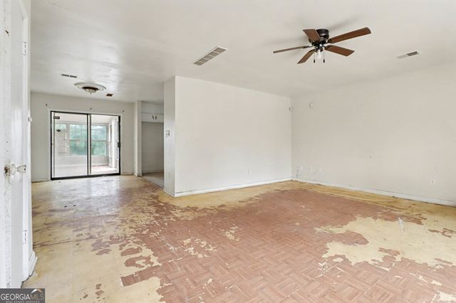 8865 Raven Drive, Jonesboro, GA 30238