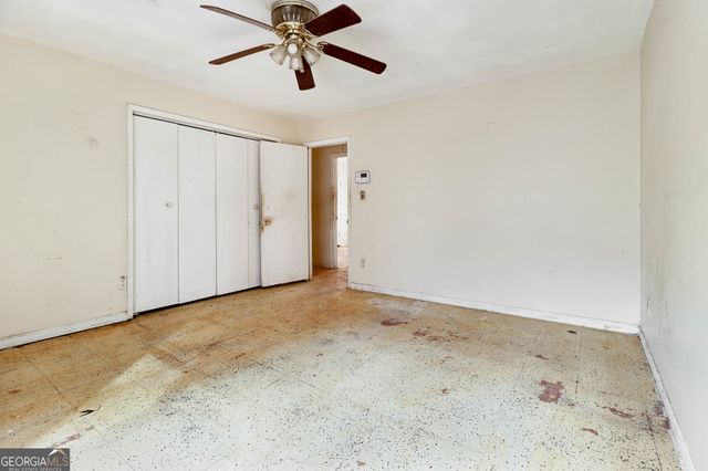 8865 Raven Drive, Jonesboro, GA 30238