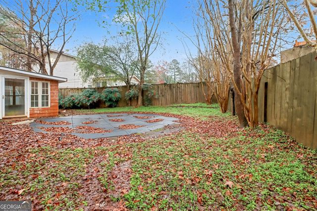 8865 Raven Drive, Jonesboro, GA 30238