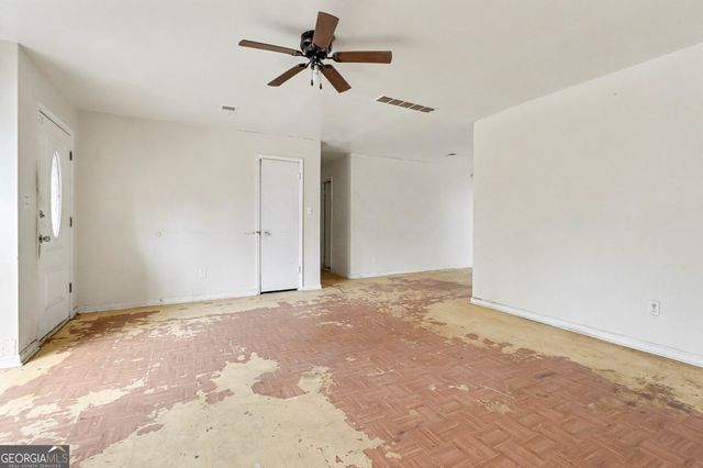 8865 Raven Drive, Jonesboro, GA 30238