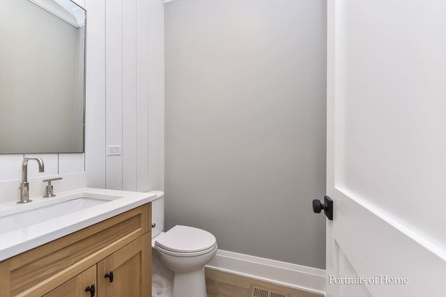 2135 N Lakewood Avenue 1, Chicago, IL 60614