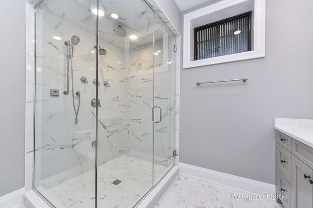 2135 N Lakewood Avenue 1, Chicago, IL 60614