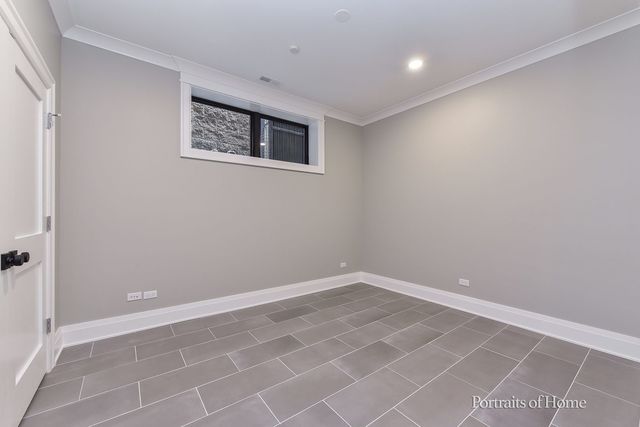 2135 N Lakewood Avenue 1, Chicago, IL 60614