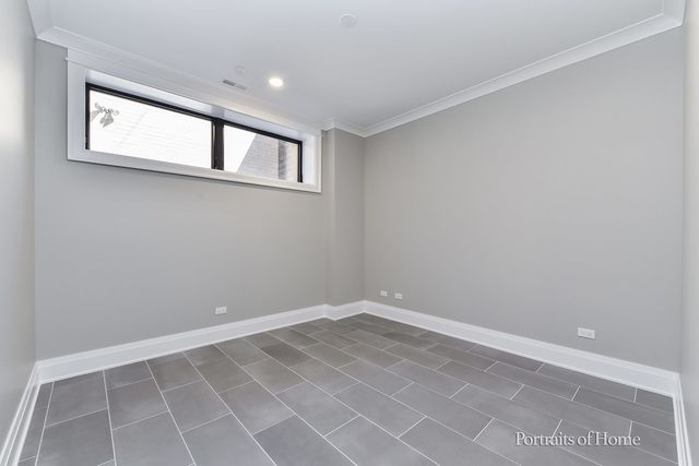 2135 N Lakewood Avenue 1, Chicago, IL 60614