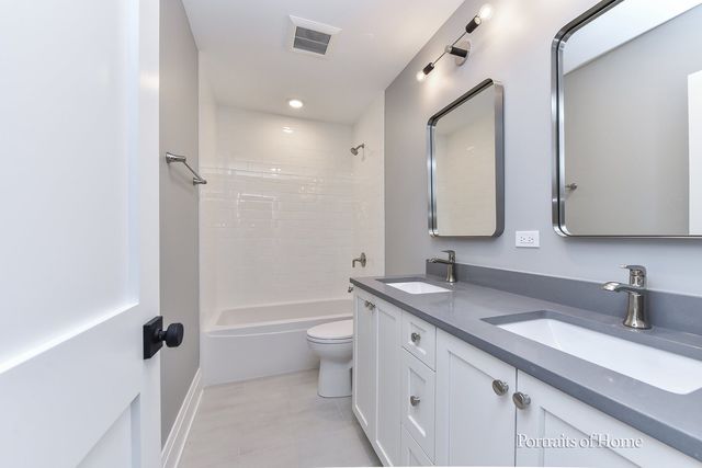 2135 N Lakewood Avenue 1, Chicago, IL 60614