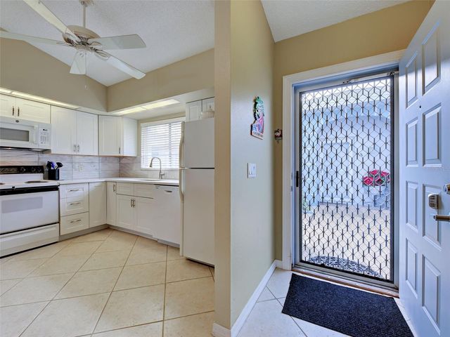 6527 HAMLET DRIVE 26B, Englewood, FL 34224