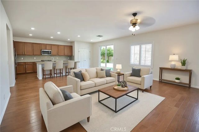 31801 Oak Wood Circle, Yucaipa, CA 92399