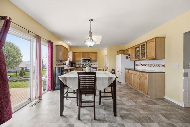 1945 41st Street, Marion, IA 52302