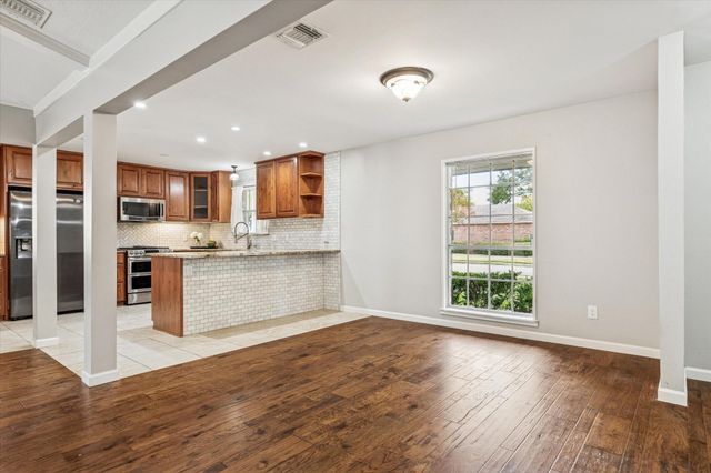 2310 Walnut Bend Lane, Houston, TX 77042