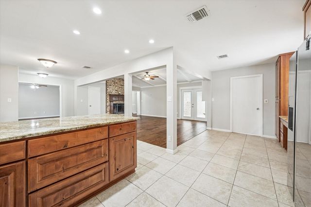 2310 Walnut Bend Lane, Houston, TX 77042