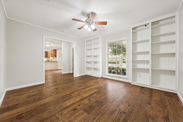 2310 Walnut Bend Lane, Houston, TX 77042