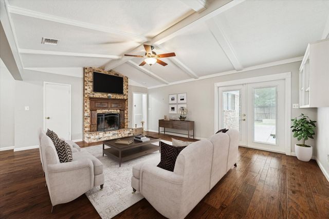 2310 Walnut Bend Lane, Houston, TX 77042