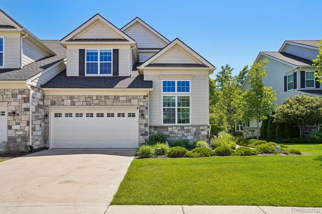 42832 Cardinal Way, Novi, MI 48375