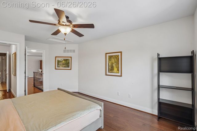 42832 Cardinal Way, Novi, MI 48375