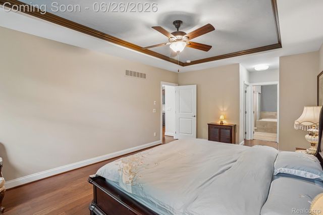42832 Cardinal Way, Novi, MI 48375