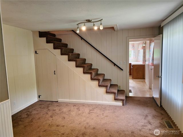 456 Upper Grand Avenue, Hoquiam, WA 98550