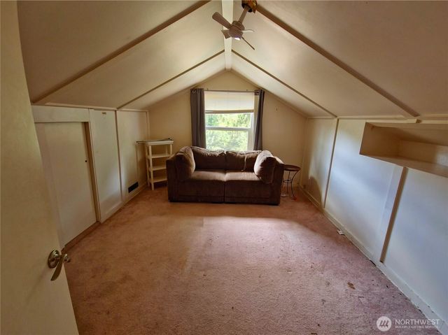 456 Upper Grand Avenue, Hoquiam, WA 98550