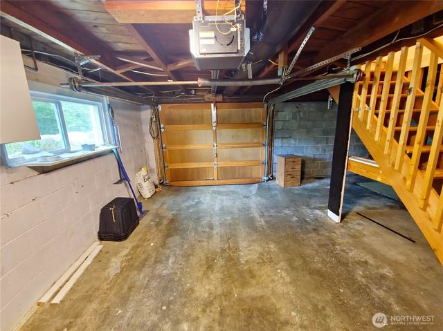 456 Upper Grand Avenue, Hoquiam, WA 98550