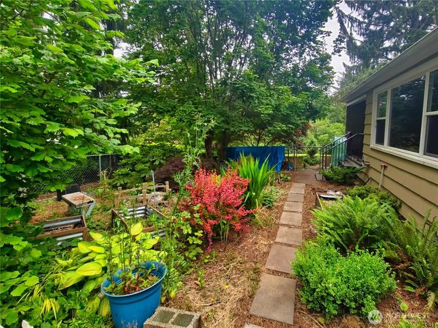 456 Upper Grand Avenue, Hoquiam, WA 98550