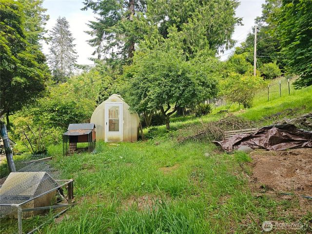 456 Upper Grand Avenue, Hoquiam, WA 98550