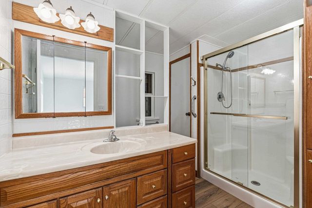 1211 E Lyons Ave, Spokane, WA 99208