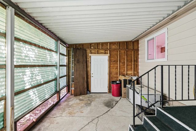 1211 E Lyons Ave, Spokane, WA 99208