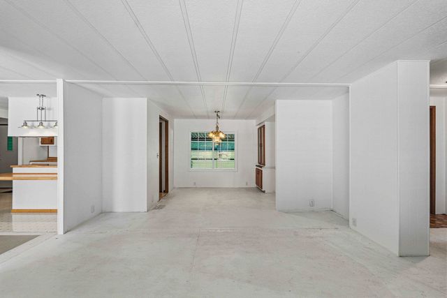 1211 E Lyons Ave, Spokane, WA 99208