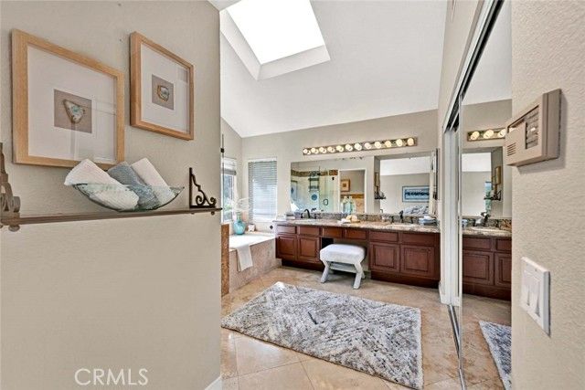 7202 E La Cumbre, Orange, CA 92869