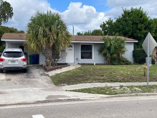 1520 W 13th Street, West Palm Beach, FL 33404