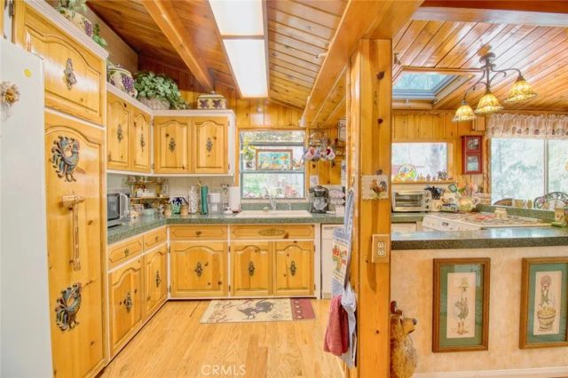 1513 Twin Lakes, Wrightwood, CA 92397