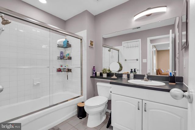 1508B RALSTON DR, Mount Laurel, NJ 08054