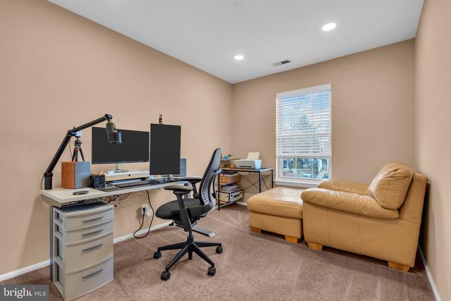 1508B RALSTON DR, Mount Laurel, NJ 08054