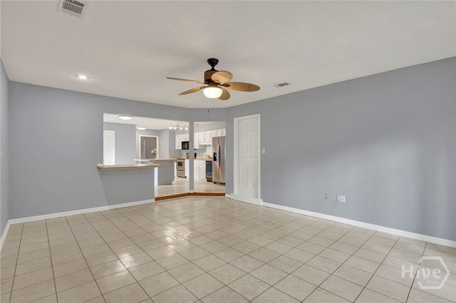 6 Cove Drive, Savannah, GA 31419