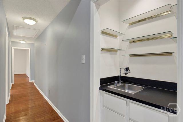 6 Cove Drive, Savannah, GA 31419