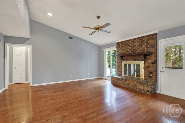 6 Cove Drive, Savannah, GA 31419