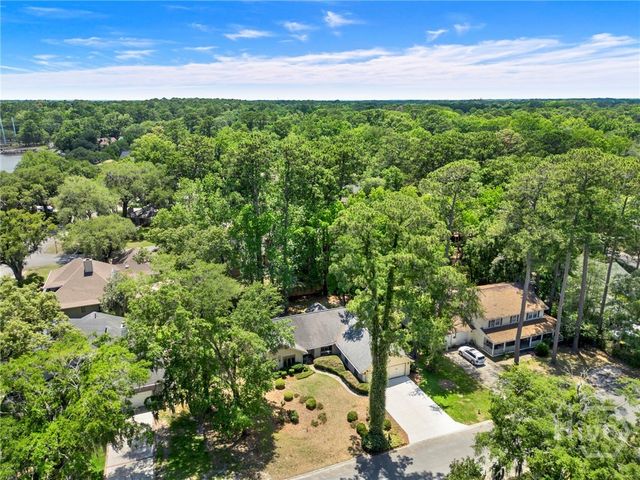 6 Cove Drive, Savannah, GA 31419