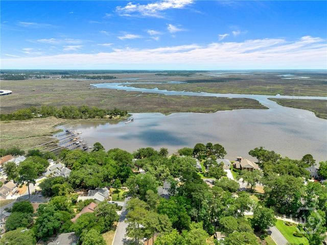 6 Cove Drive, Savannah, GA 31419